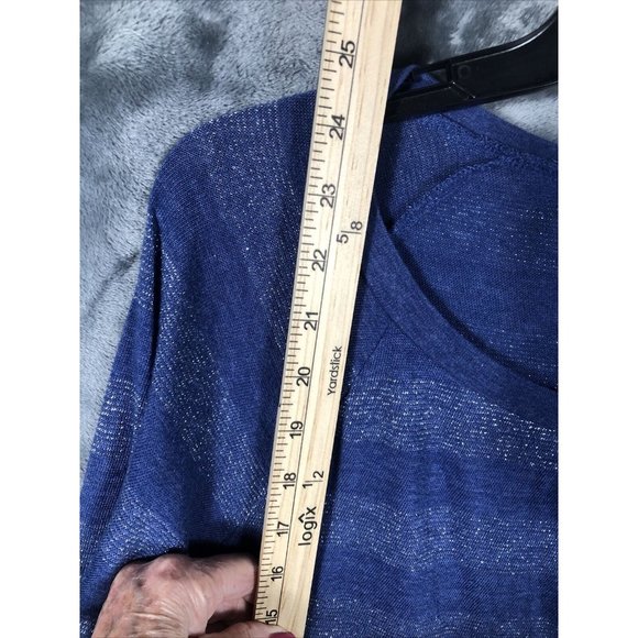 Mossimo, Long sleeve T-shirt women’s blue striped silver sparkle size medium￼ - Picture 10 of 12